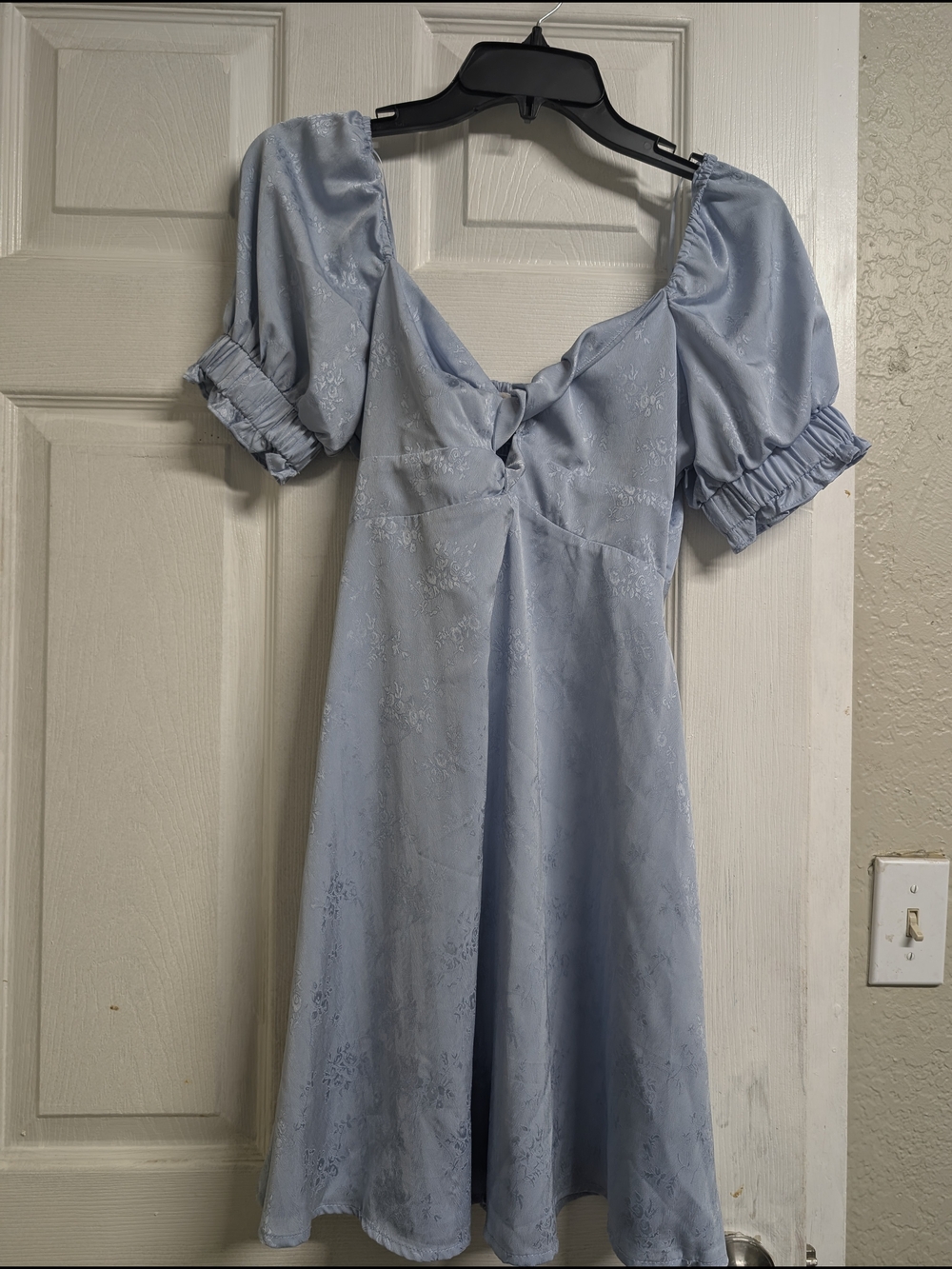 Gianni Bini Powder Blue Puff Sleeve Midi Dress